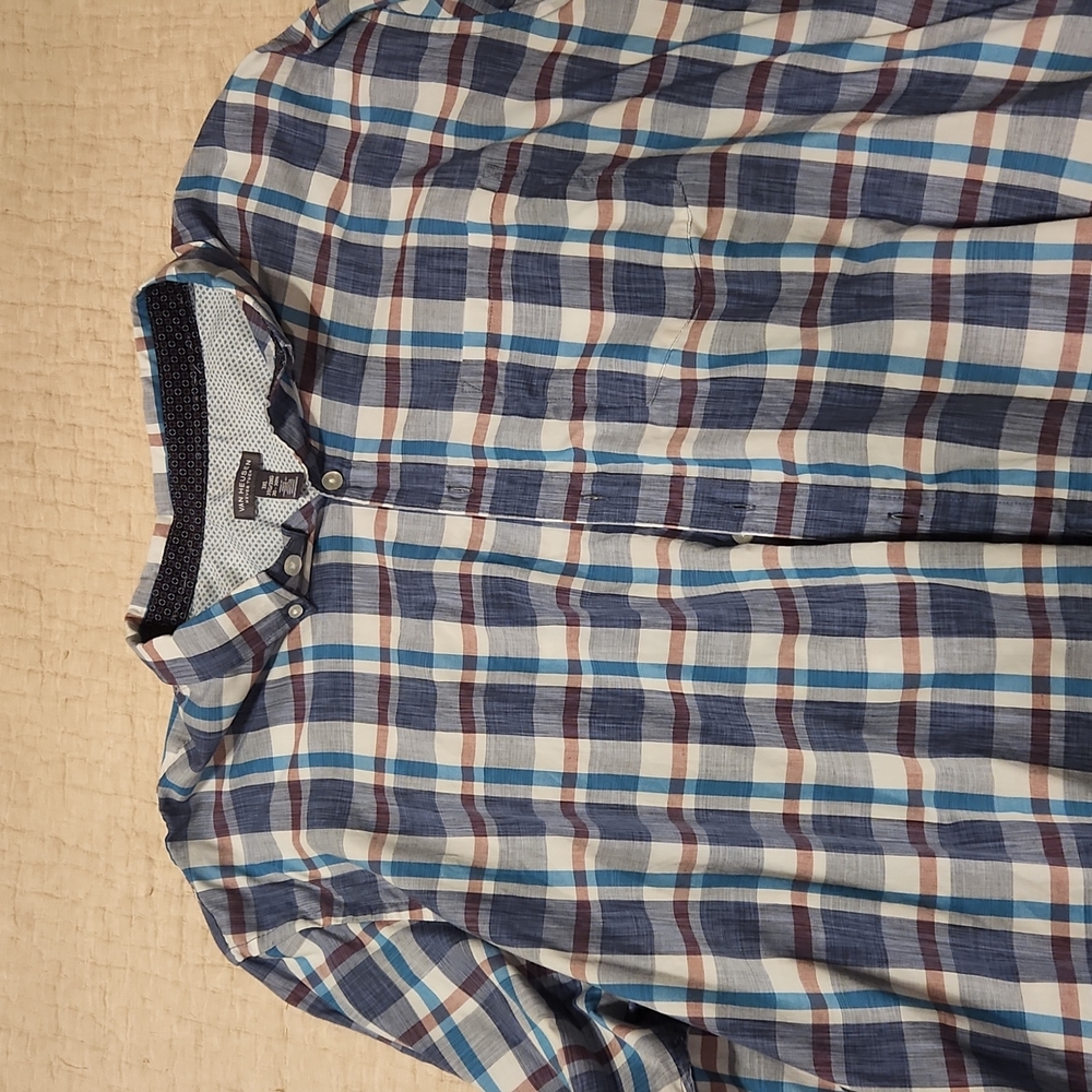 Men's long sleeve button down shirt